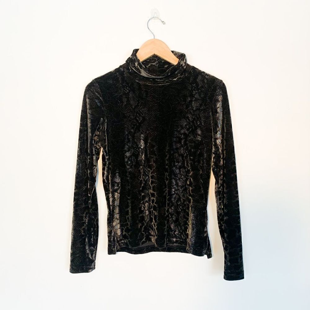 Vintage Sno Skins metallic snake print stretch velvet fitted turtleneck